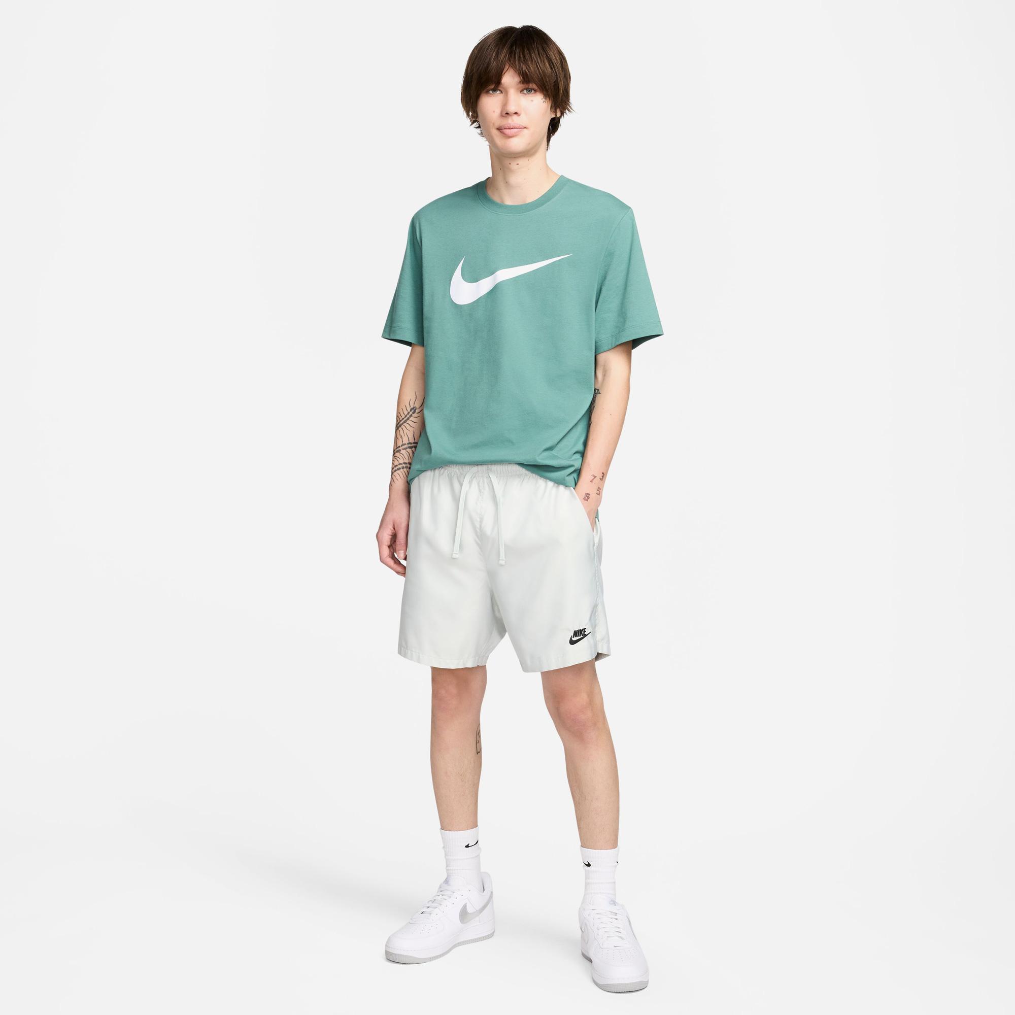 Nike Sportswear Icon Swoosh Erkek Yeşil T-Shirt
