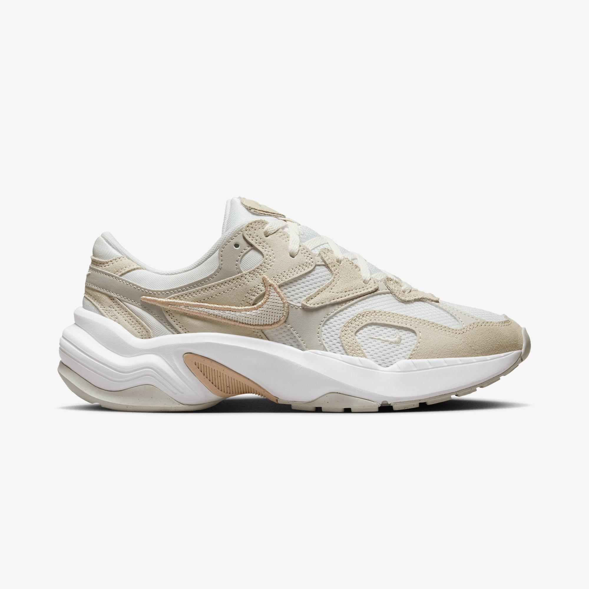 Nike AI8 Kadın Bej  Spor Ayakkabı