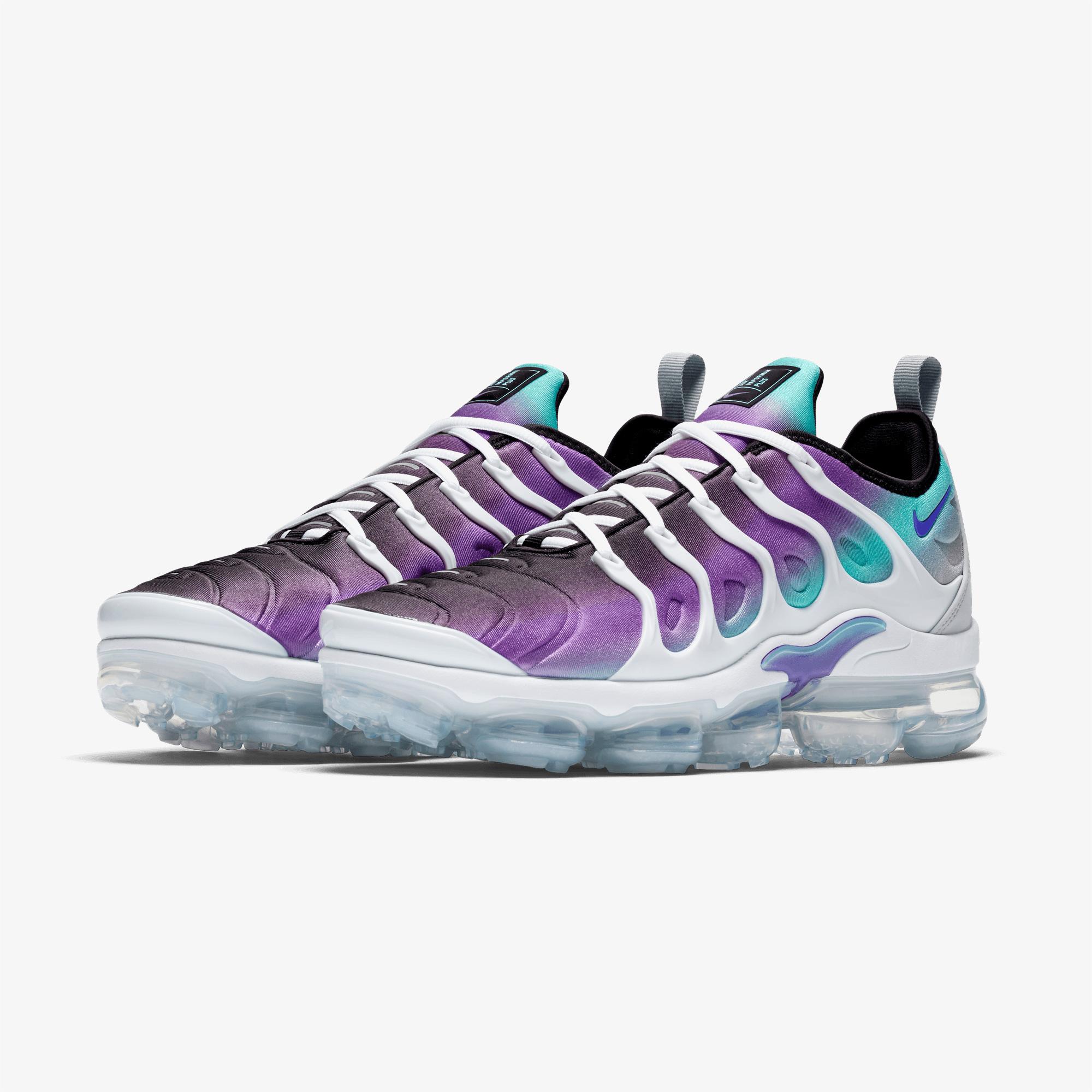 Nike Air VaporMax Plus Erkek Beyaz Spor Ayakkabı