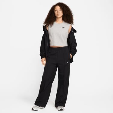  Nike Sportswear Club Kadın Gri Kolsuz T-Shirt