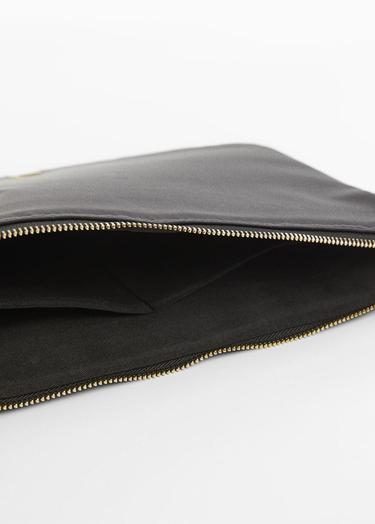  Mango Kadın Logolu Dizüstü Bilgisayar Kılıfı Siyah