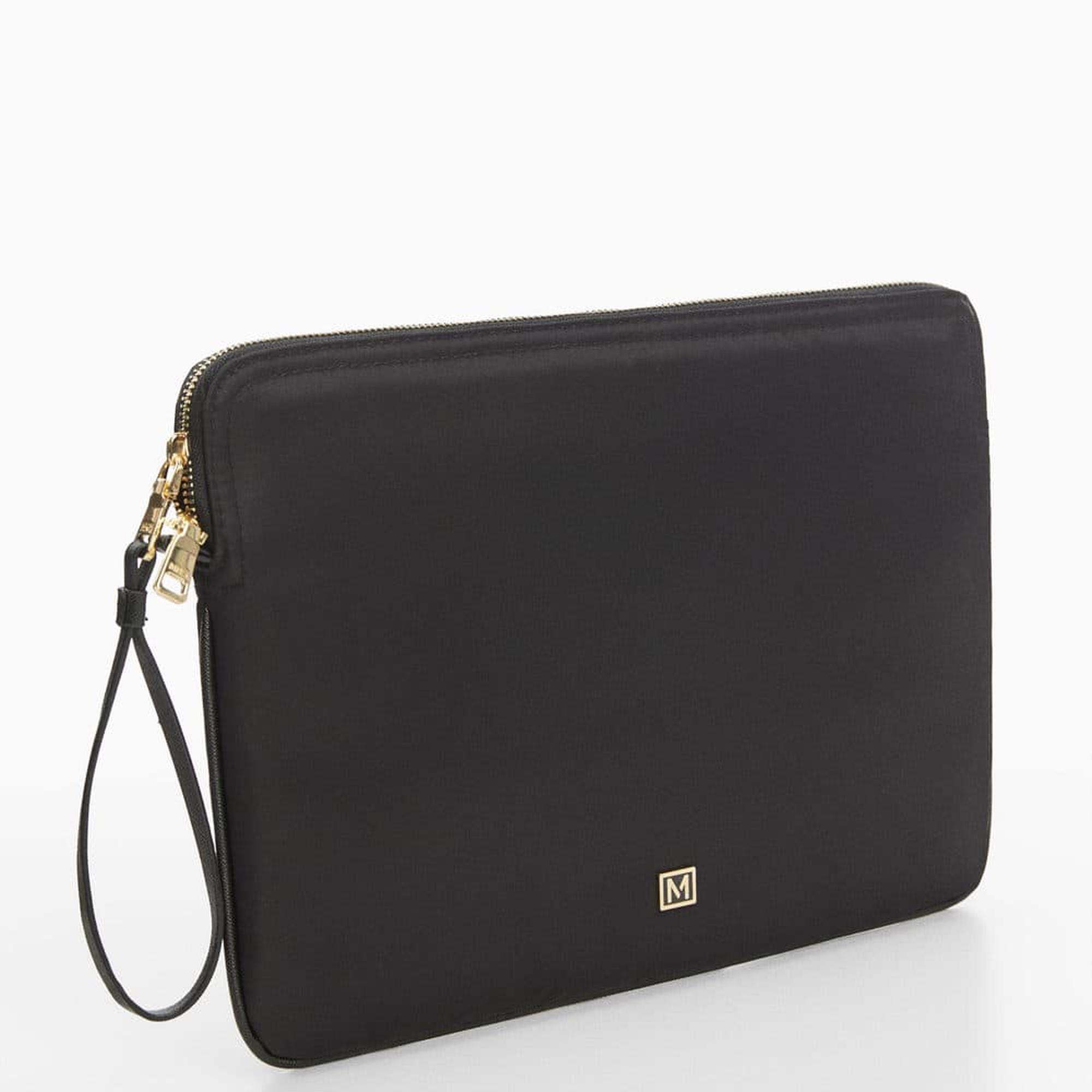 Mango Kadın Logolu Dizüstü Bilgisayar Kılıfı Siyah