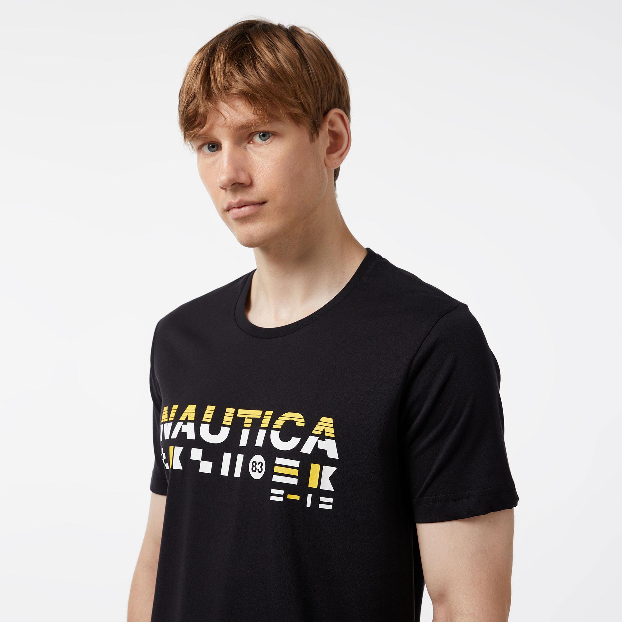 Nautica Erkek Siyah Standart Fit Kısa Kollu Baskılı T-Shirt