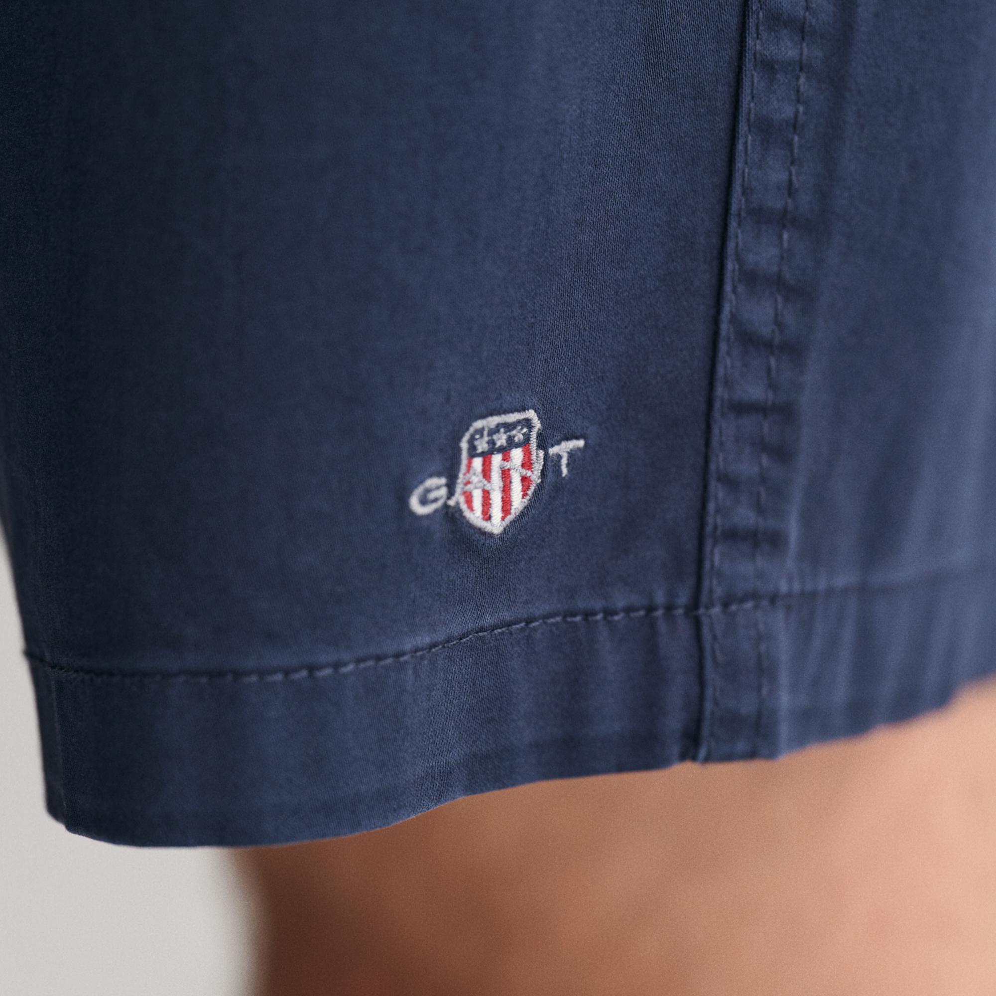 GANT Erkek Lacivert Regular Fit Şort