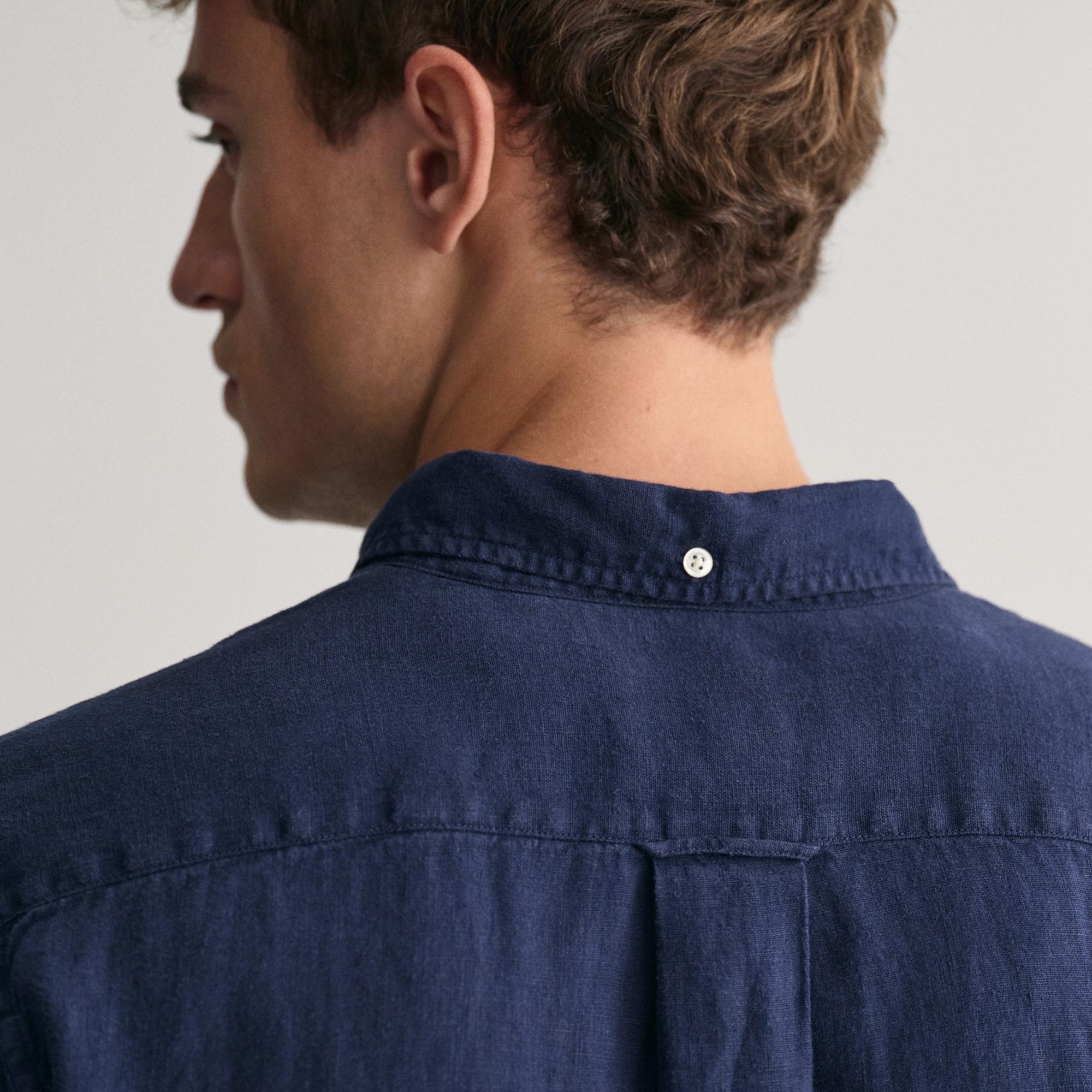 GANT Erkek Lacivert Regular Fit Düğmeli Yaka Keten Gömlek