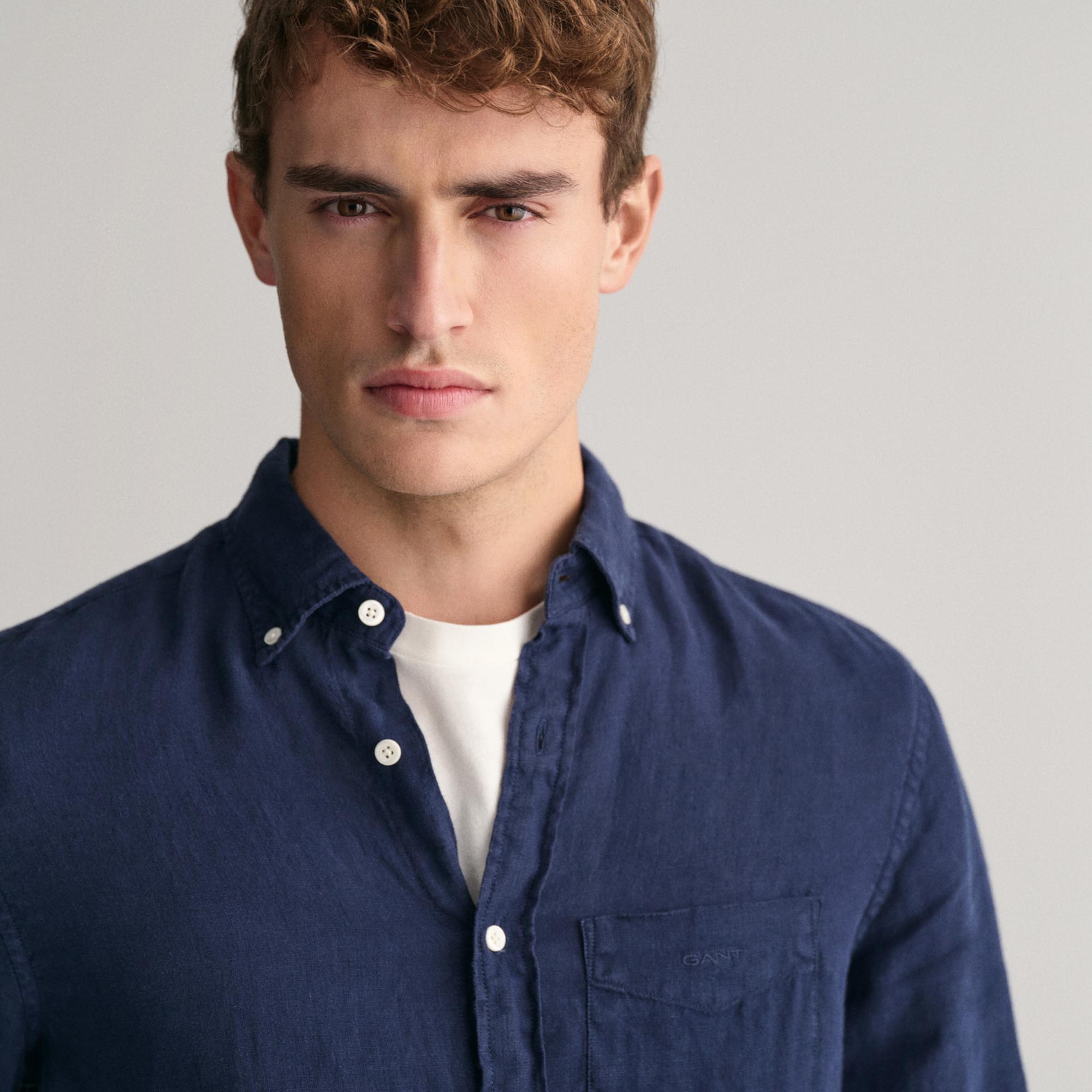 GANT Erkek Lacivert Regular Fit Düğmeli Yaka Keten Gömlek