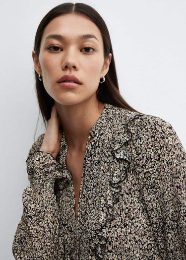  Mango Kadın Fırfırlı Dökümlü Bluz Siyah