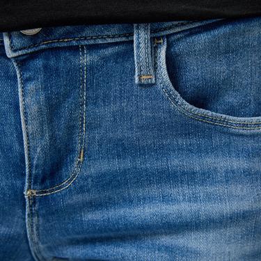  Guess Kadın Mavi Jean