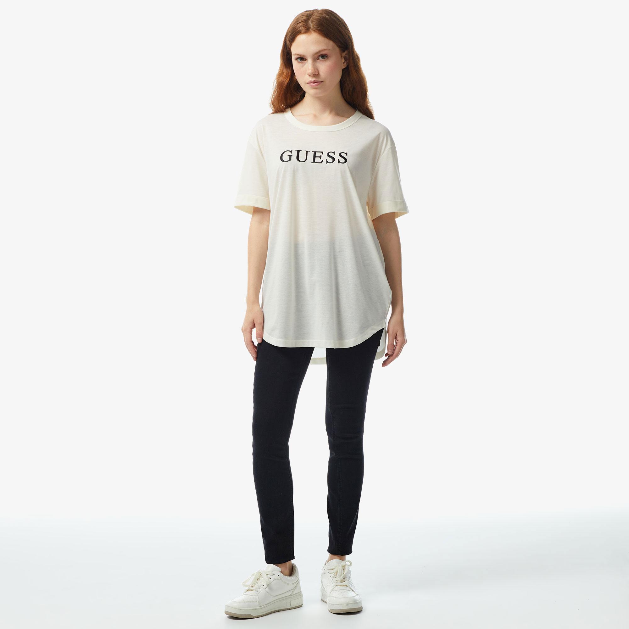 Guess Kadın Beyaz T-Shirt