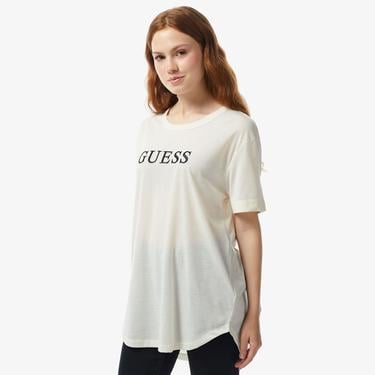 Guess Kadın Beyaz T-Shirt