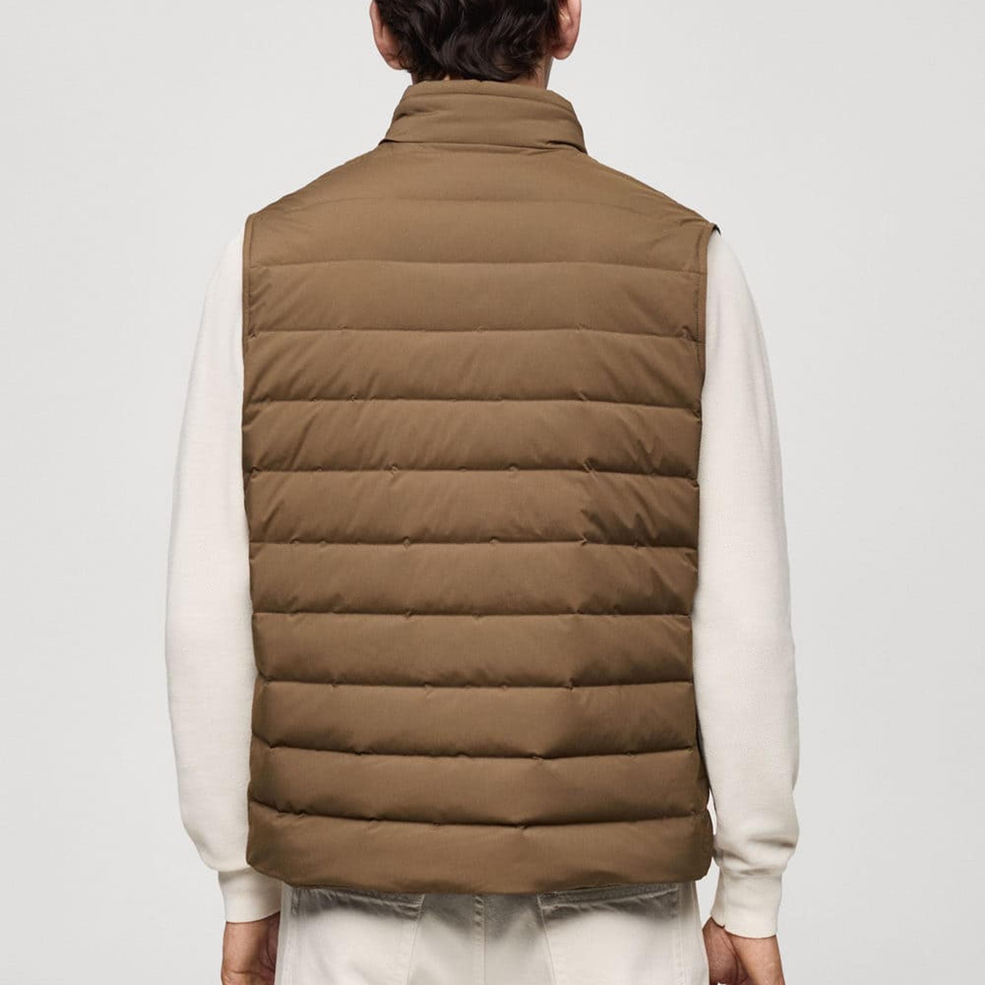 Mango Erkek Tüy Dolgulu Kapitone Yelek Tütün Kahvesi