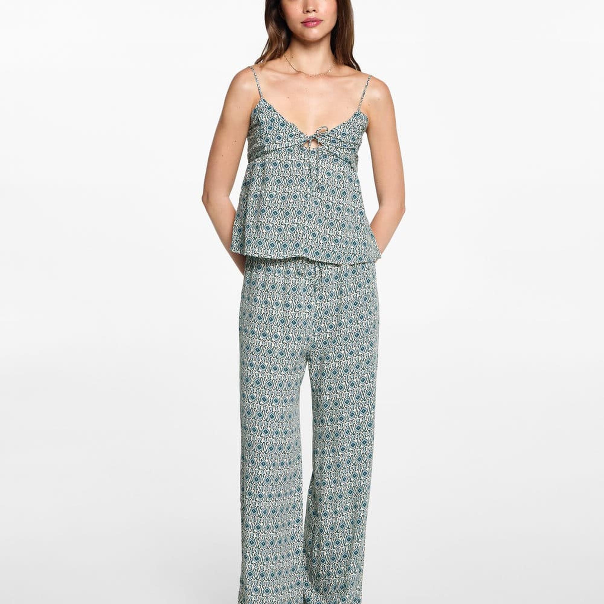 Mango Çocuk Desenli Dökümlü Bluz Ekru