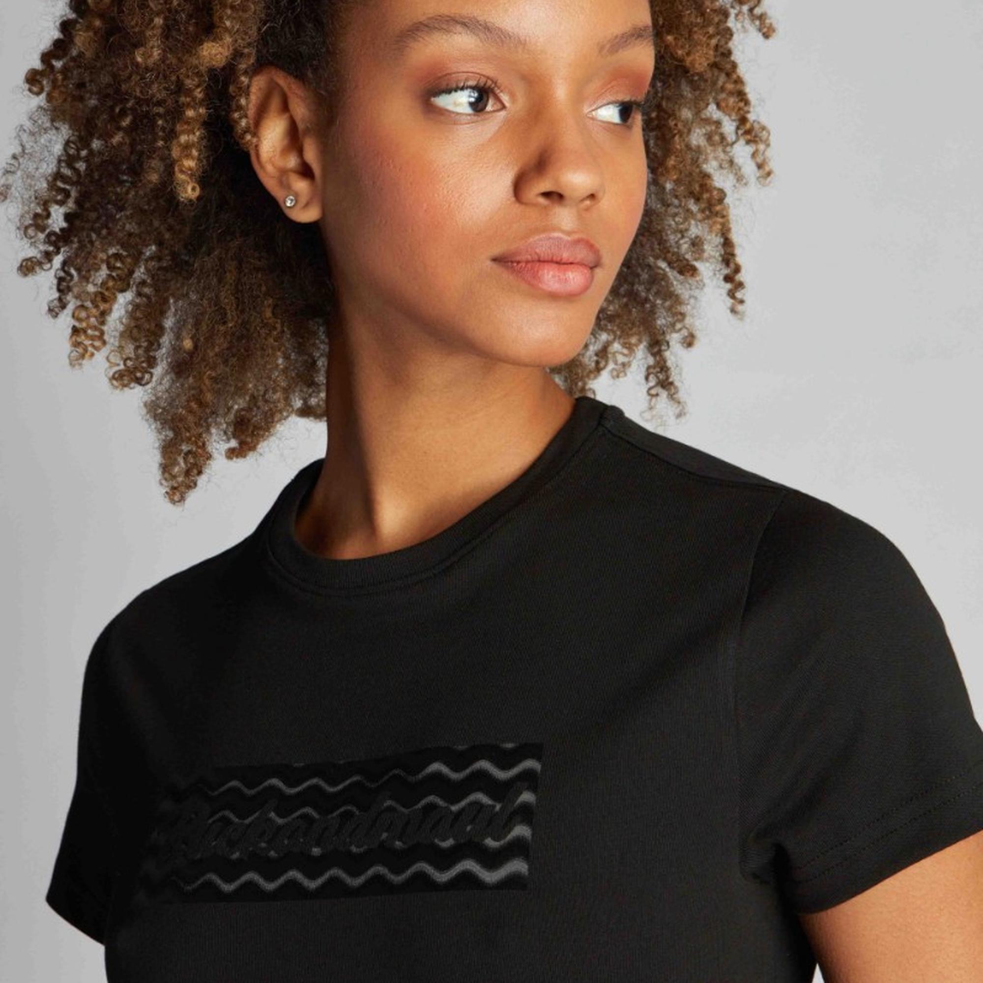 Kadın Tişört 23610 9000 - 9000 NERO