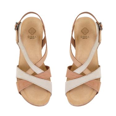  Kadın Kahve Dolgu Topuklu Deri Sandalet