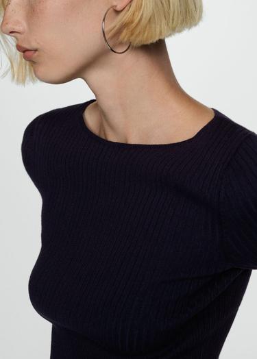  Mango Kadın Kısa Kollu Ince Triko Tişört Lacivert