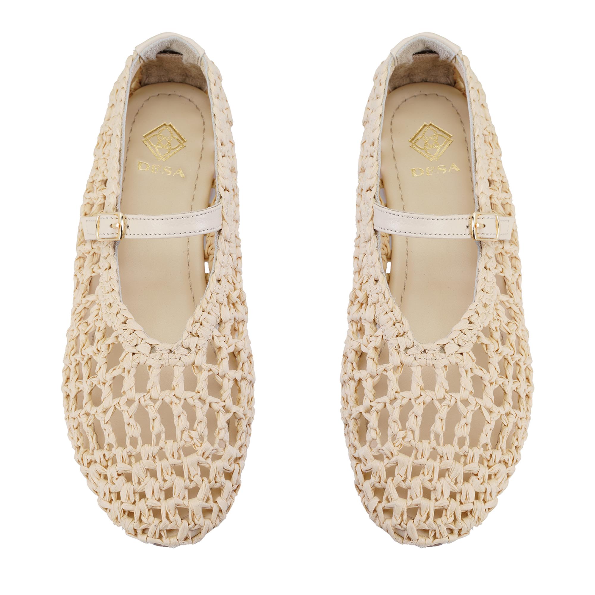 Kadın Ten Ayarlanabilir Tokalı Hasır Babet