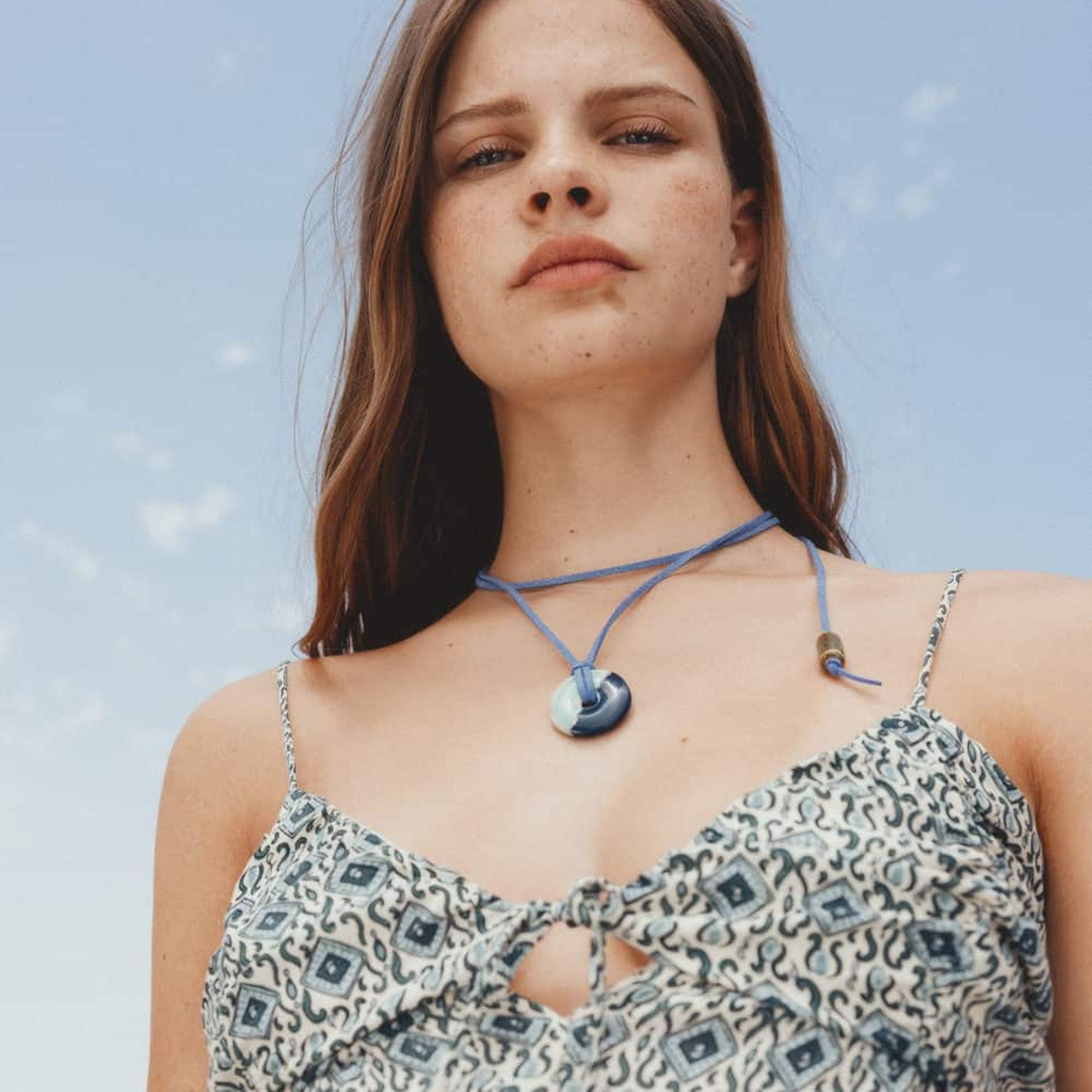 Mango Çocuk Desenli Dökümlü Bluz Ekru