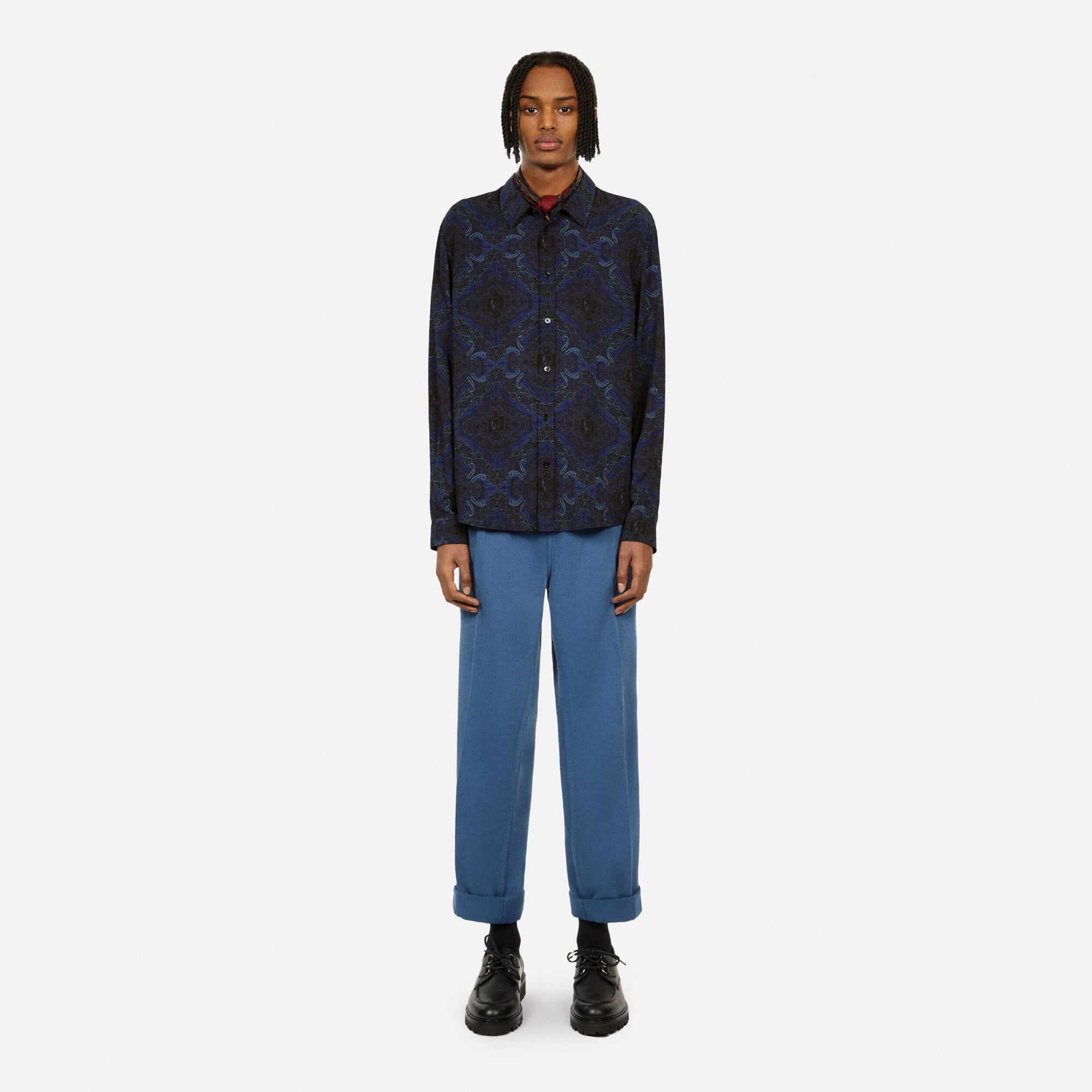  ERKEK DESENLİ LACİVERT GÖMLEK