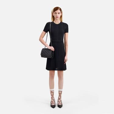  KADIN DESENLİ SİYAH ÖRGÜ ELBİSE