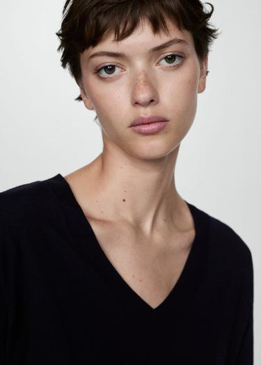  Mango Kadın V Yaka Ince Triko Kazak Lacivert