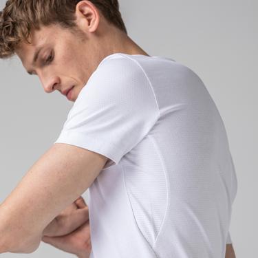  Erkek Slim Fit Bisiklet Yaka Beyaz T-Shirt