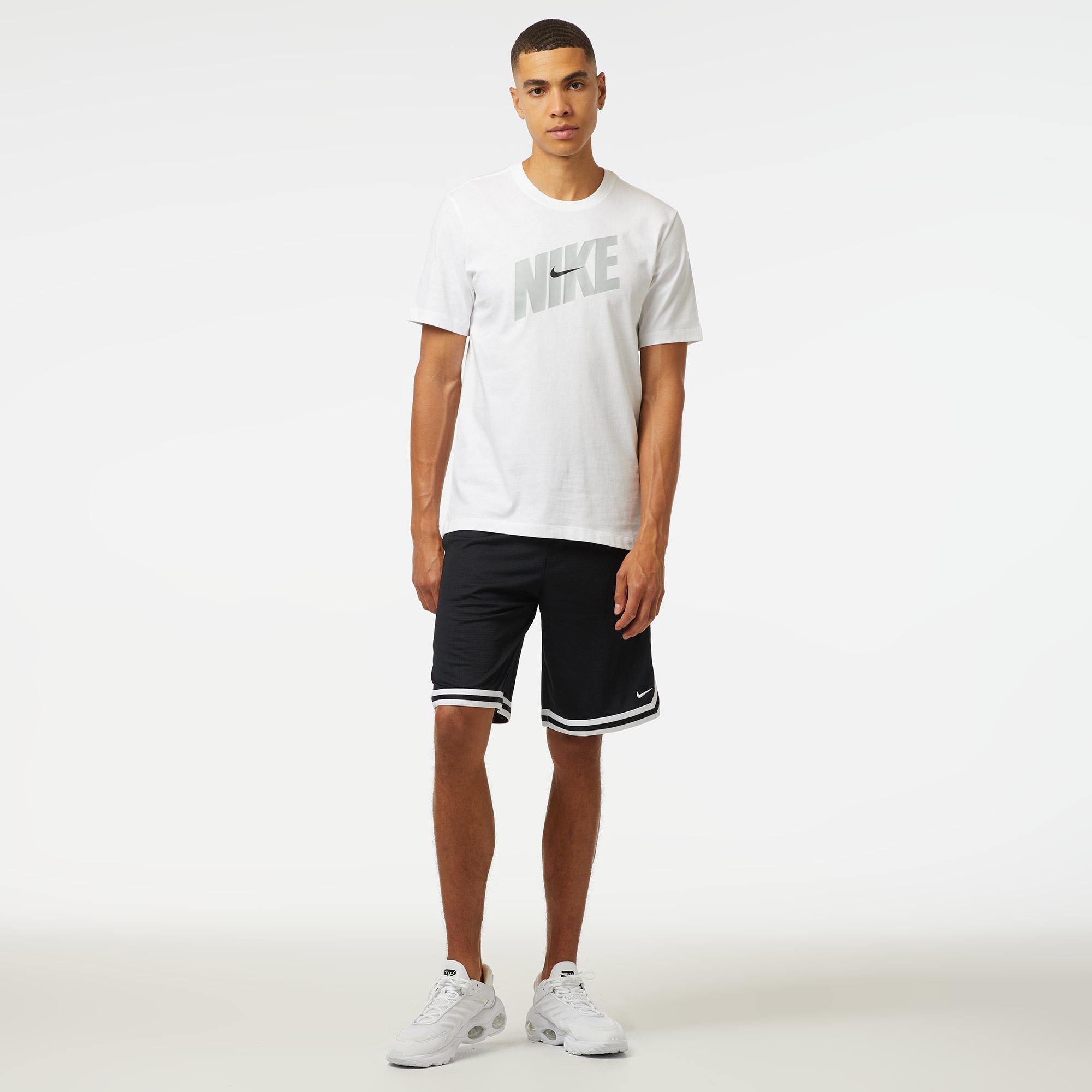 Nike Dri-Fit DNA 24 cm Erkek Siyah Şort