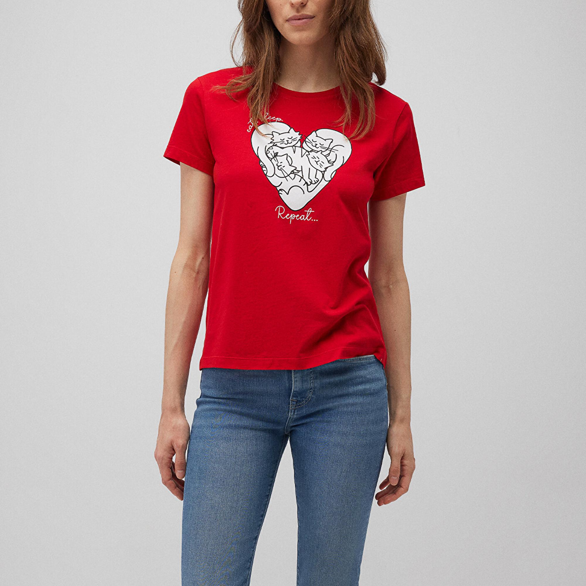 Mavi Baskılı Kırmızı Tişört Slim Fit / Dar Kesim 1612604-82054