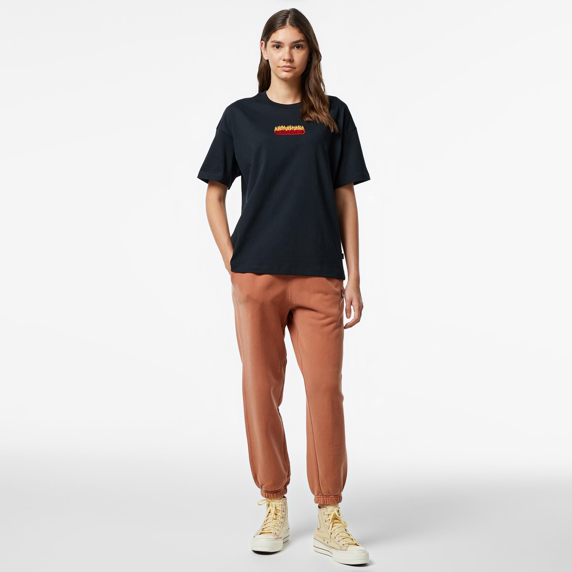 Converse Flaming Oversized Fit Kadın Siyah T-Shirt