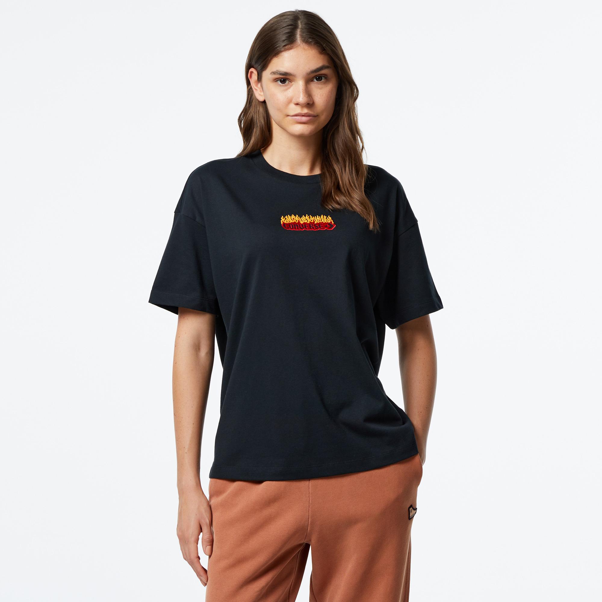 Converse Flaming Oversized Fit Kadın Siyah T-Shirt