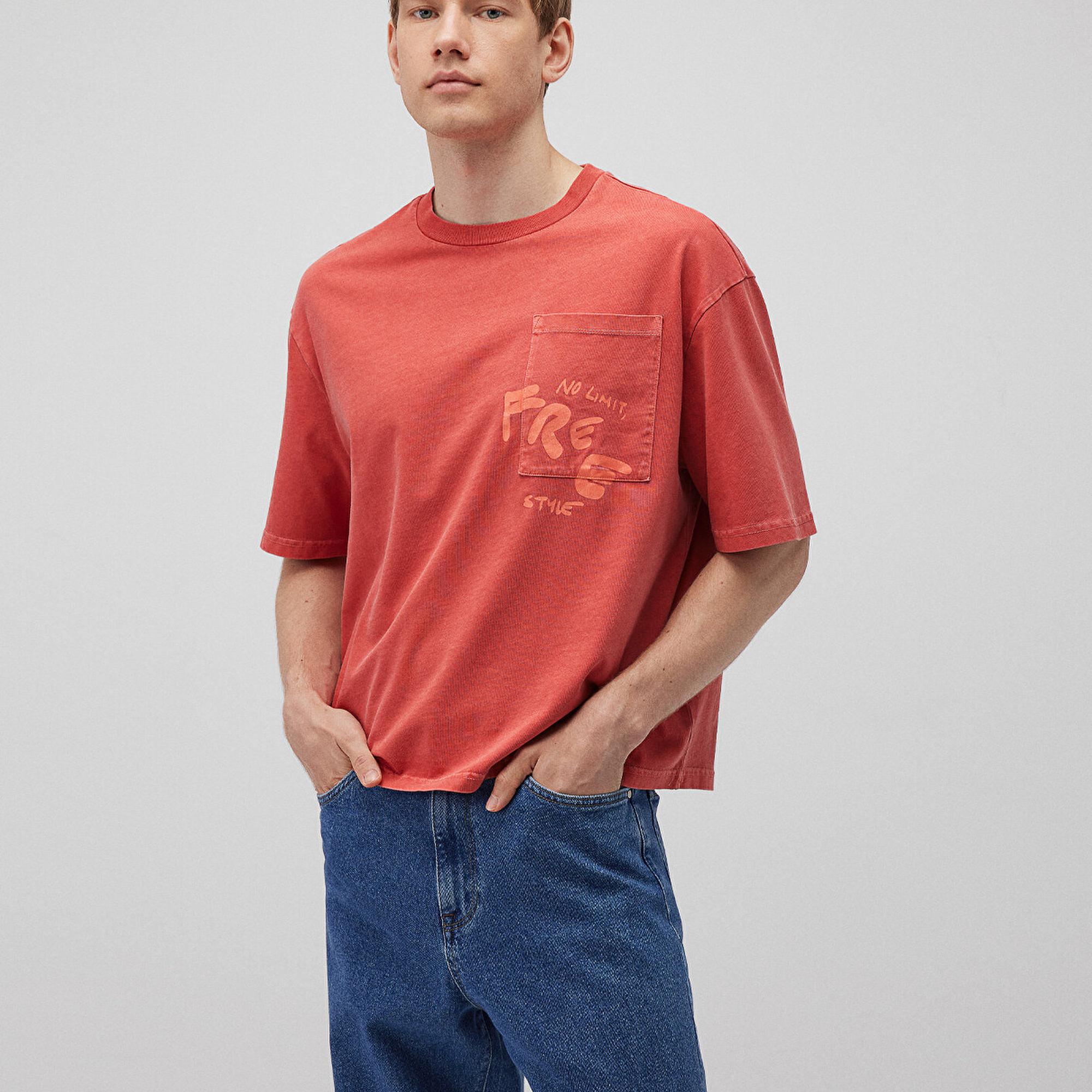 Mavi Baskılı Kırmızı Tişört Oversize / Geniş Kesim 0612241-70446