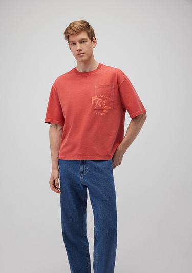  Mavi Baskılı Kırmızı Tişört Oversize / Geniş Kesim 0612241-70446