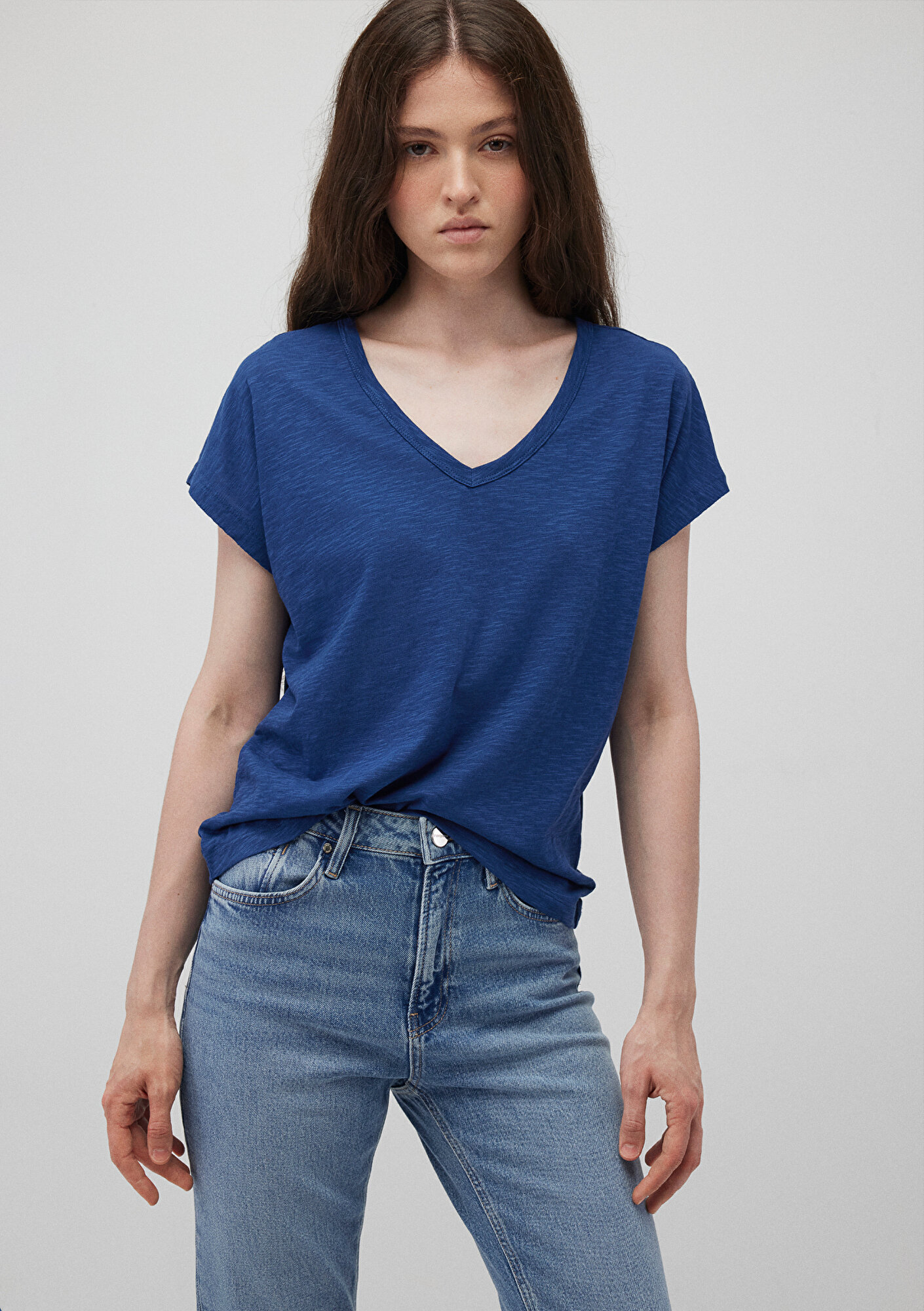  Mavi V Yaka Lacivert Basic Tişört Regular Fit / Normal Kesim 1612380-30808