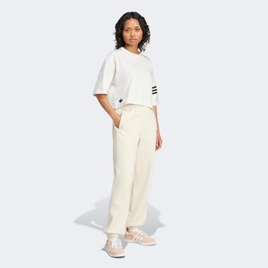  adidas Neuclassics Kadın Beyaz T-Shirt