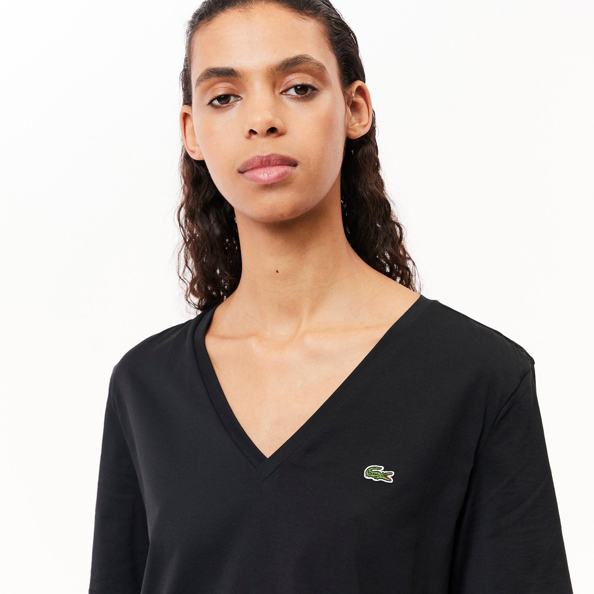 Lacoste Kadın Relaxed Fit V Yaka Siyah T-Shirt