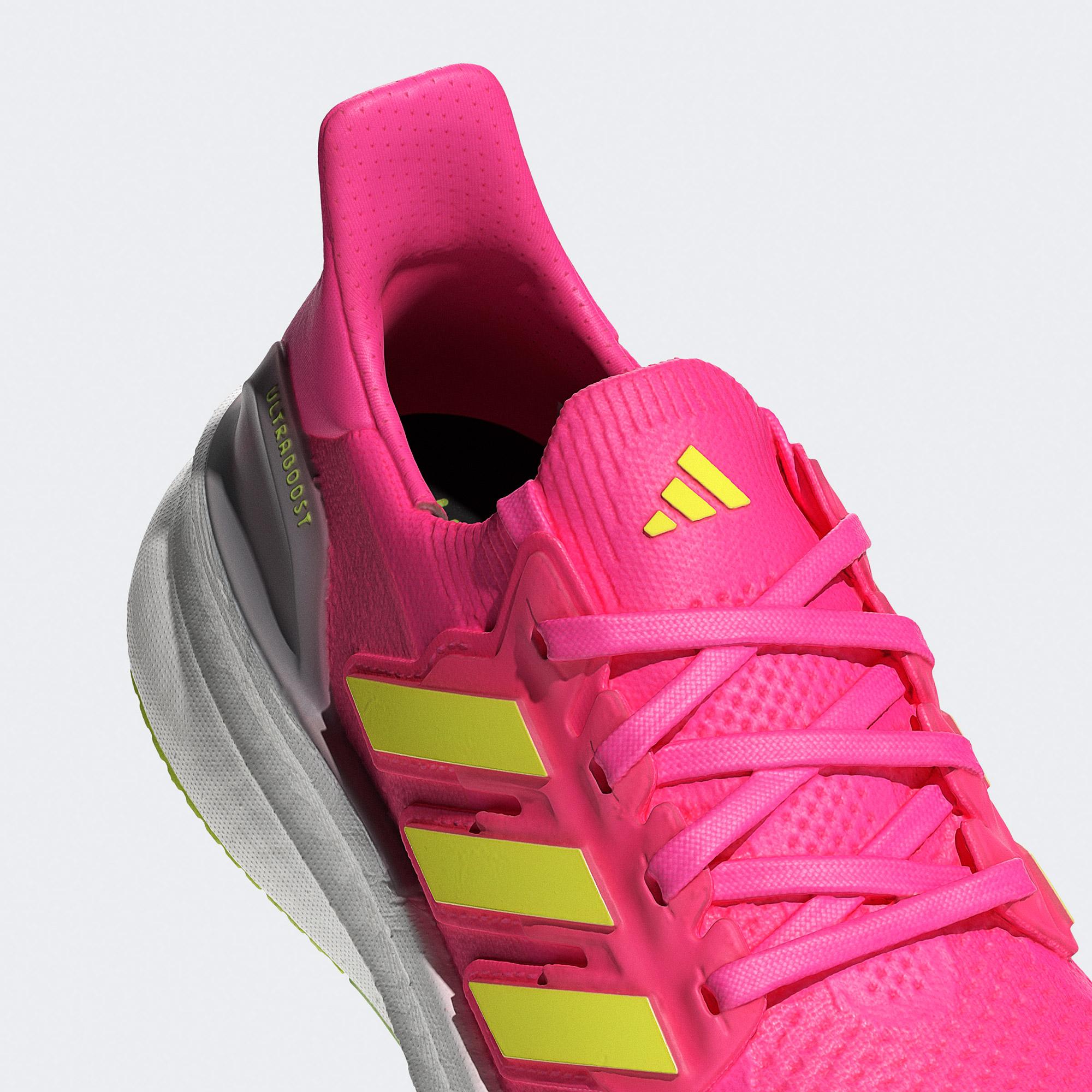 adidas Ultraboost 5 Kadın Pembe Koşu Ayakkabısı
