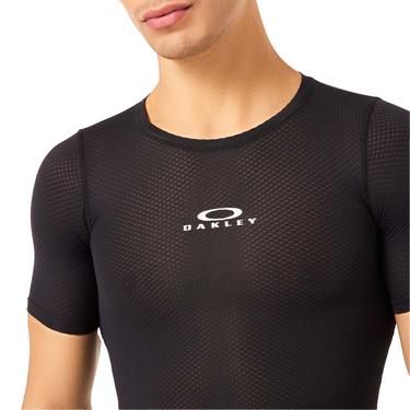  Oakley Endurance Base Layer Erkek Siyah Tişört