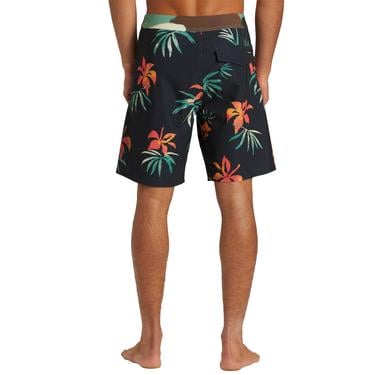  Quiksilver Highline Arch 19 Erkek Siyah Boardshort