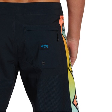  Billabong D Bah Airlite Erkek Siyah Boardshort
