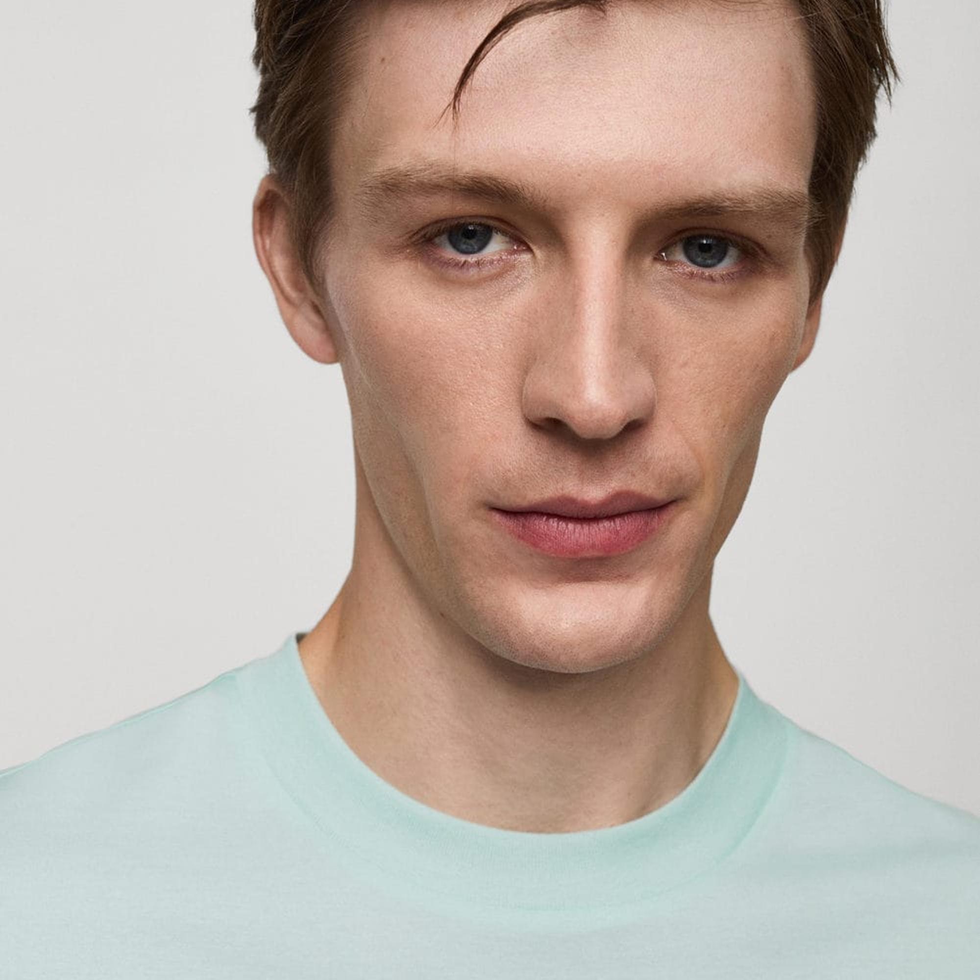 Mango Erkek %100 Pamuklu Dar Kesim Tişört Su Yeşili