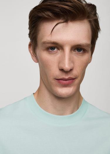  Mango Erkek %100 Pamuklu Dar Kesim Tişört Su Yeşili