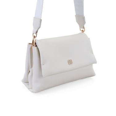  Kadın Beyaz Postacı Çantası