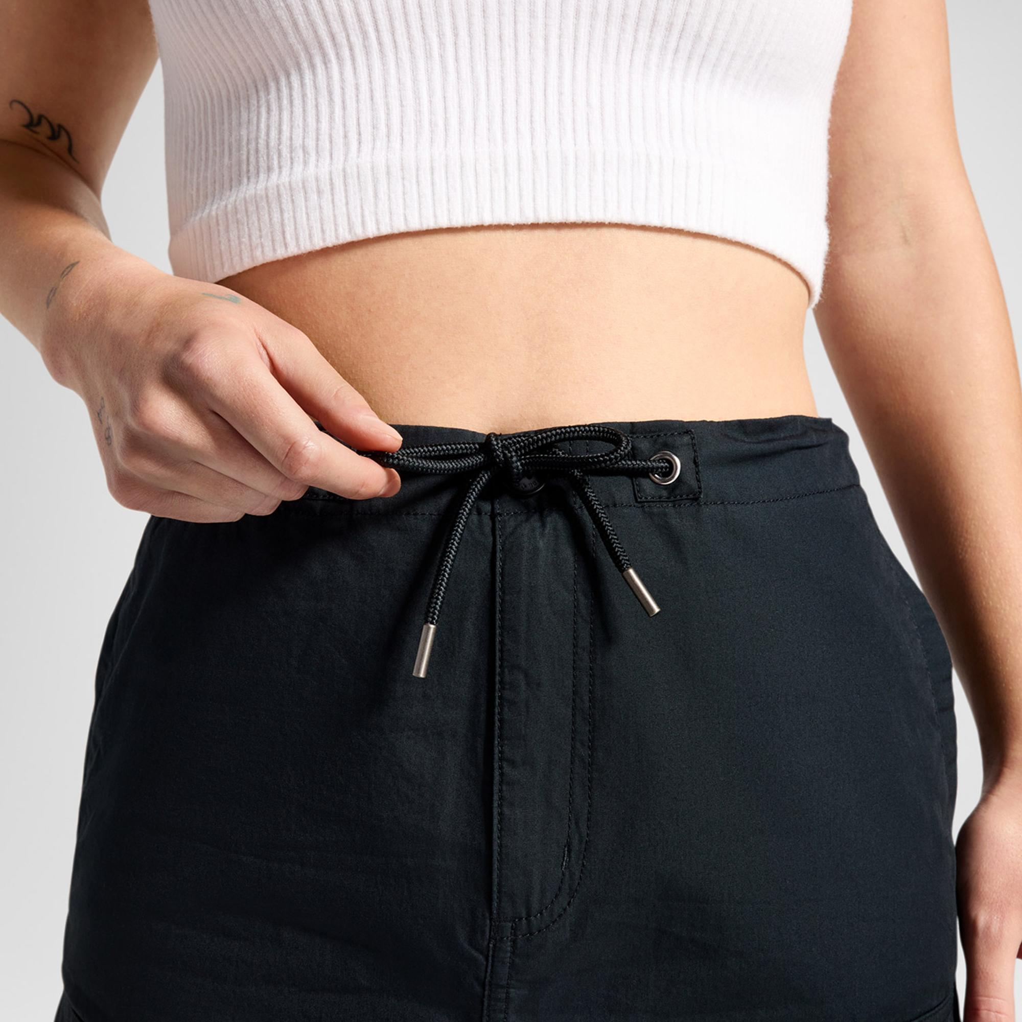 Converse Cargo Kadın Siyah Etek