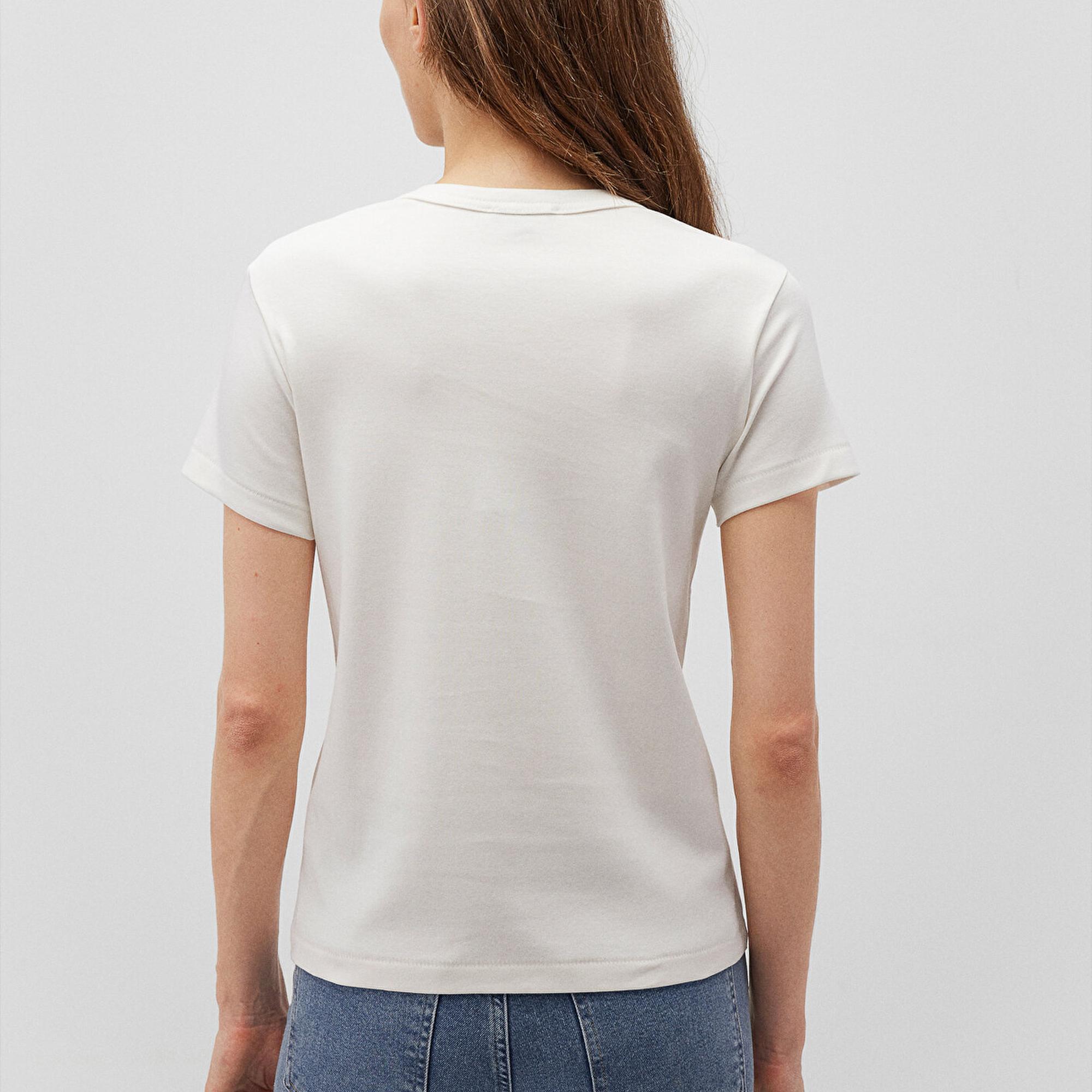 Mavi Bisiklet Yaka Beyaz Basic Tişört Slim Fit / Dar Kesim 1612707-70057