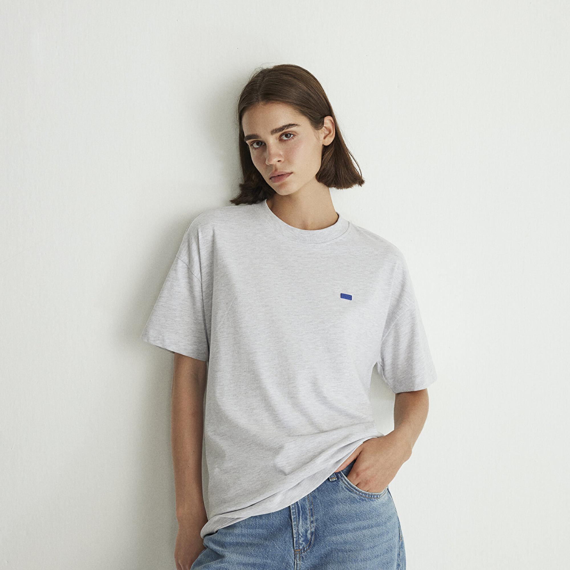 Mavi Bisiklet Yaka Basic Gri Tişört Loose Fit / Bol Rahat Kesim 1612188-80196