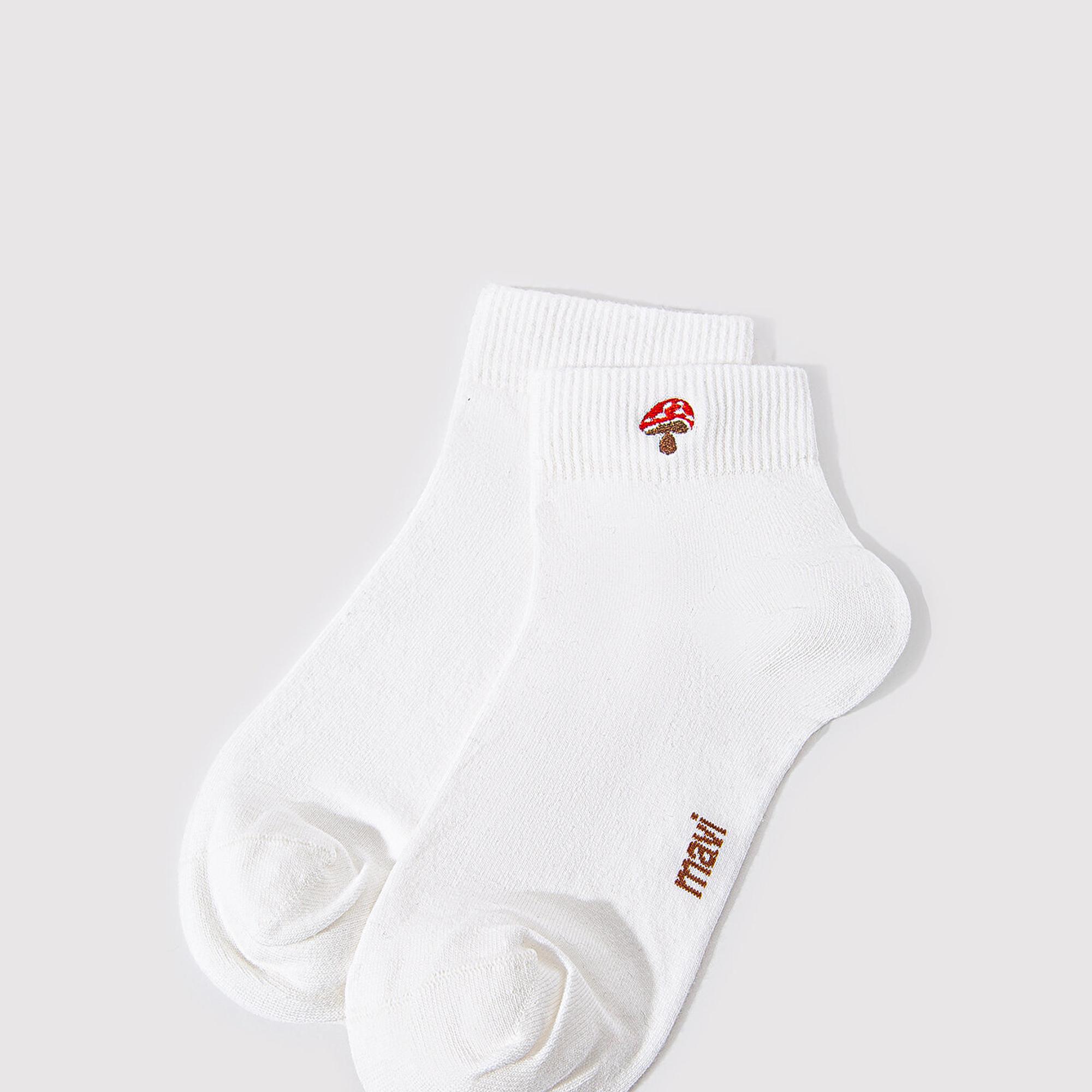 Mavi Mantar Nakış İşlemeli Beyaz Soket Çorap 1912755-620