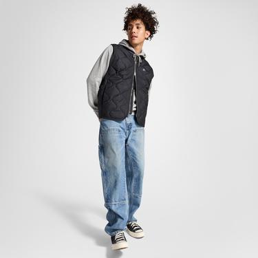  Converse Erkek Siyah Yelek