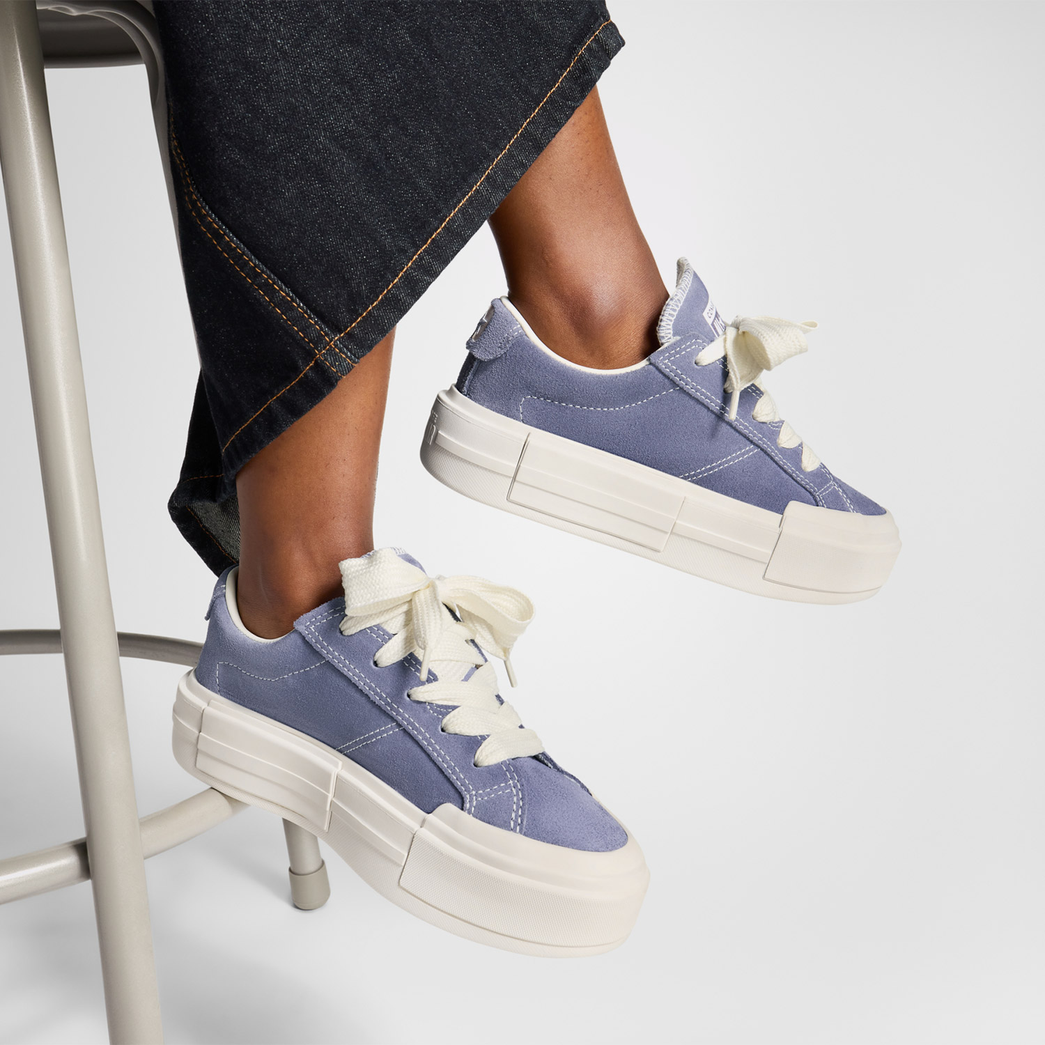Converse Converse Mor Cruise Unisex Mavi Süet Platform Sneaker | FashFed Mor - 5. görsel