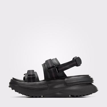  Converse Run Star Utility Sandal Cx Kadın Siyah Sandalet