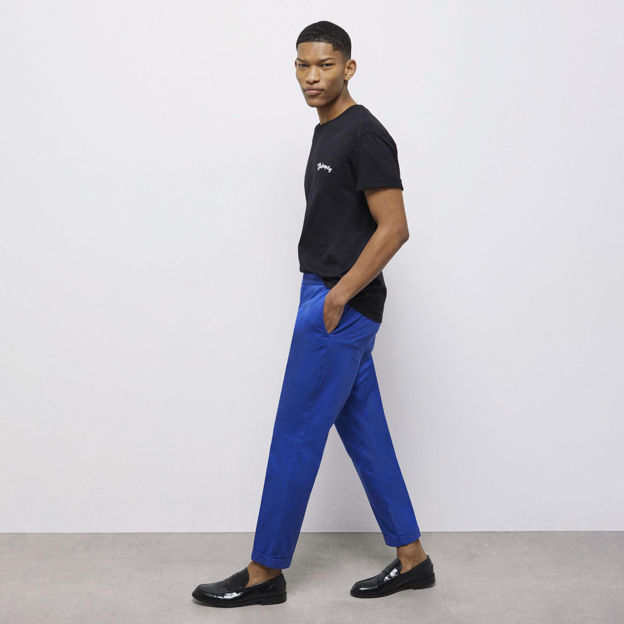 ERKEK İŞLEMELİ SİYAH T-SHIRT