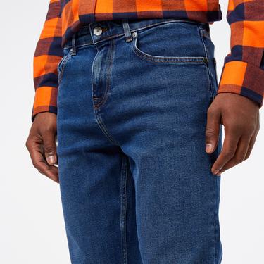  Erkek Regular Fit Koyu Mavi Jean Pantolon